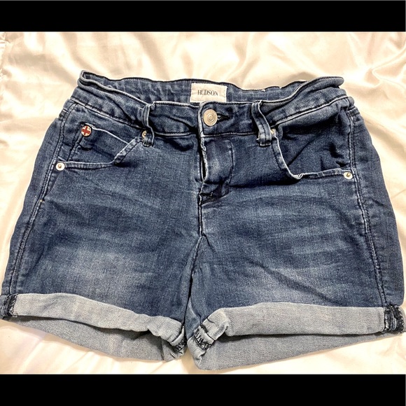 GUC Hudson blue denim rolled cuff shorts Sz 16 - Picture 2 of 4